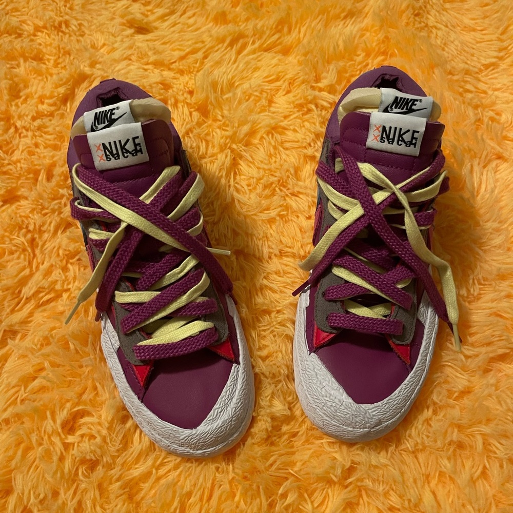BRAND NEW, never been worn. KAWS X SAKIA X NIKE